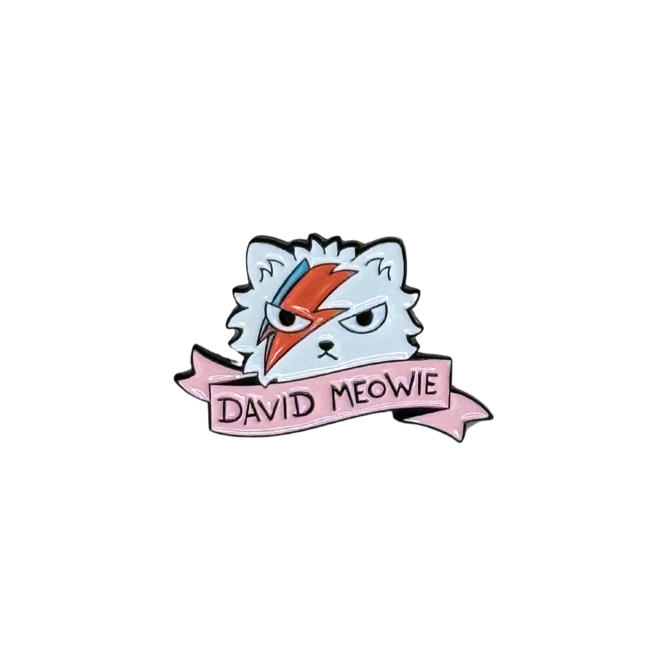 “David Meowie cat enamel pin front view”